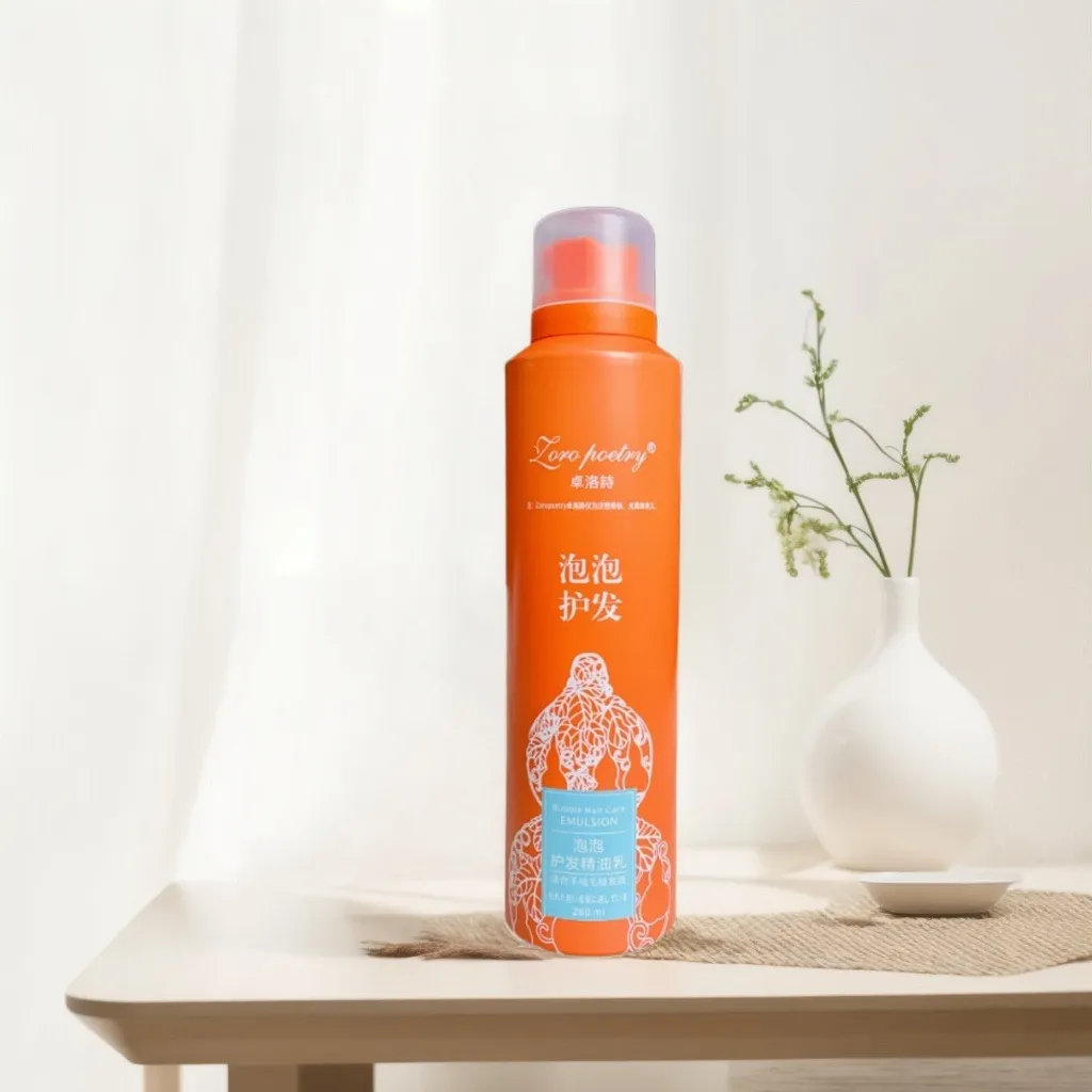 Pianka do stylizacji włosów L'Oreal 300ml