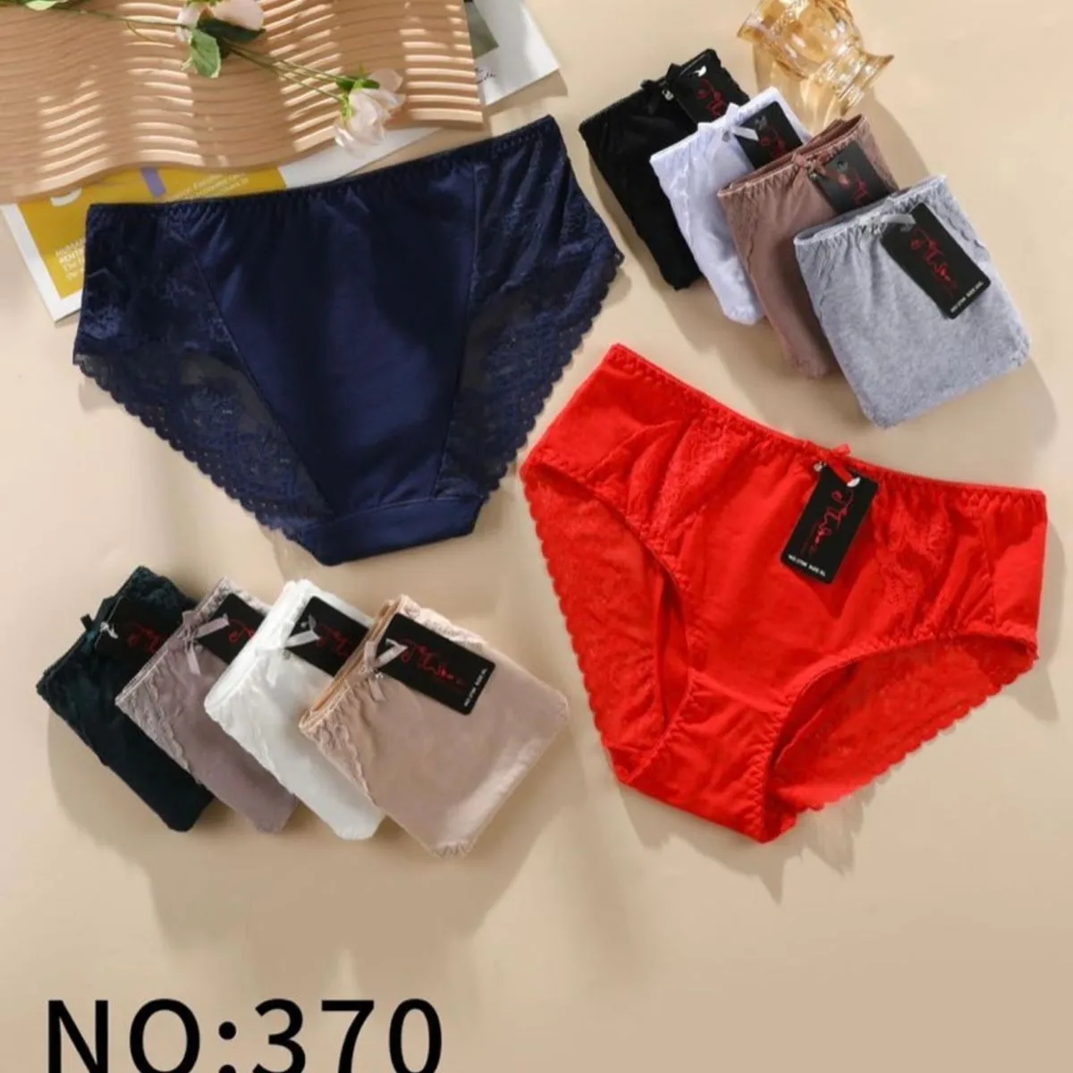 Majtki damskie JTB model NO:370 rozmiary L/30-XL/34