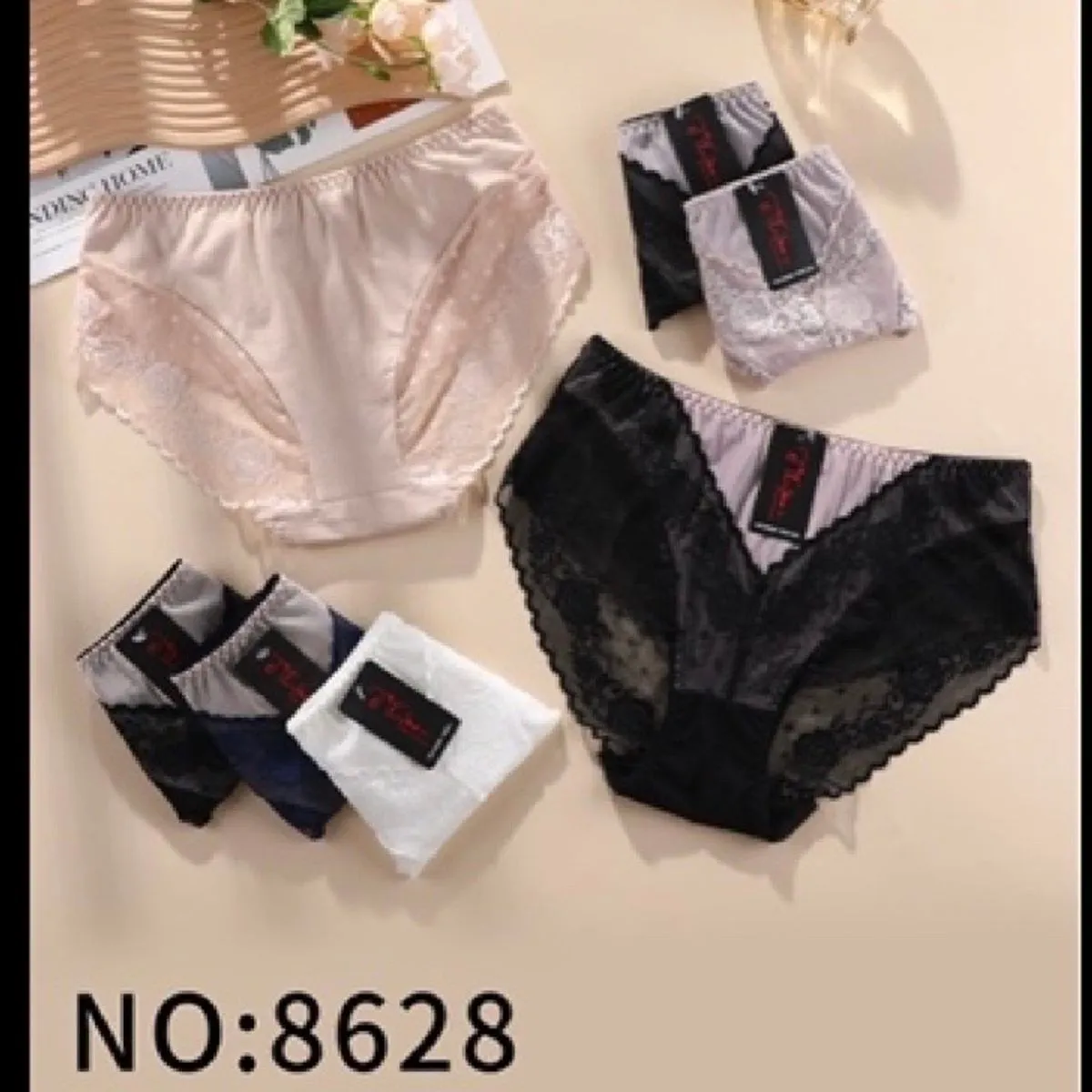 Majtki damskie koronkowe L/29.5 XL/31.5 2XL/32.5 NO:8628