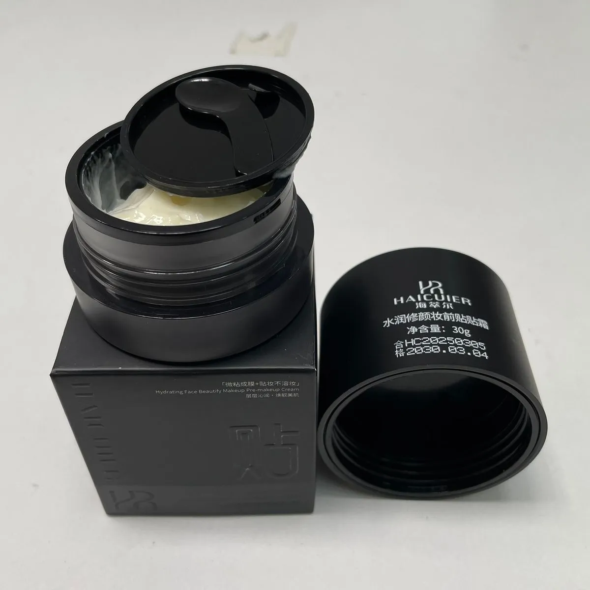 Nawilżający Podkład Naprawczy do Twarzy 30ml