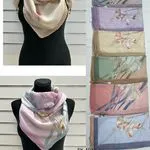 Chusta Damska Kwiatowa 70% Wiskoza 90x90 cm FK-102
