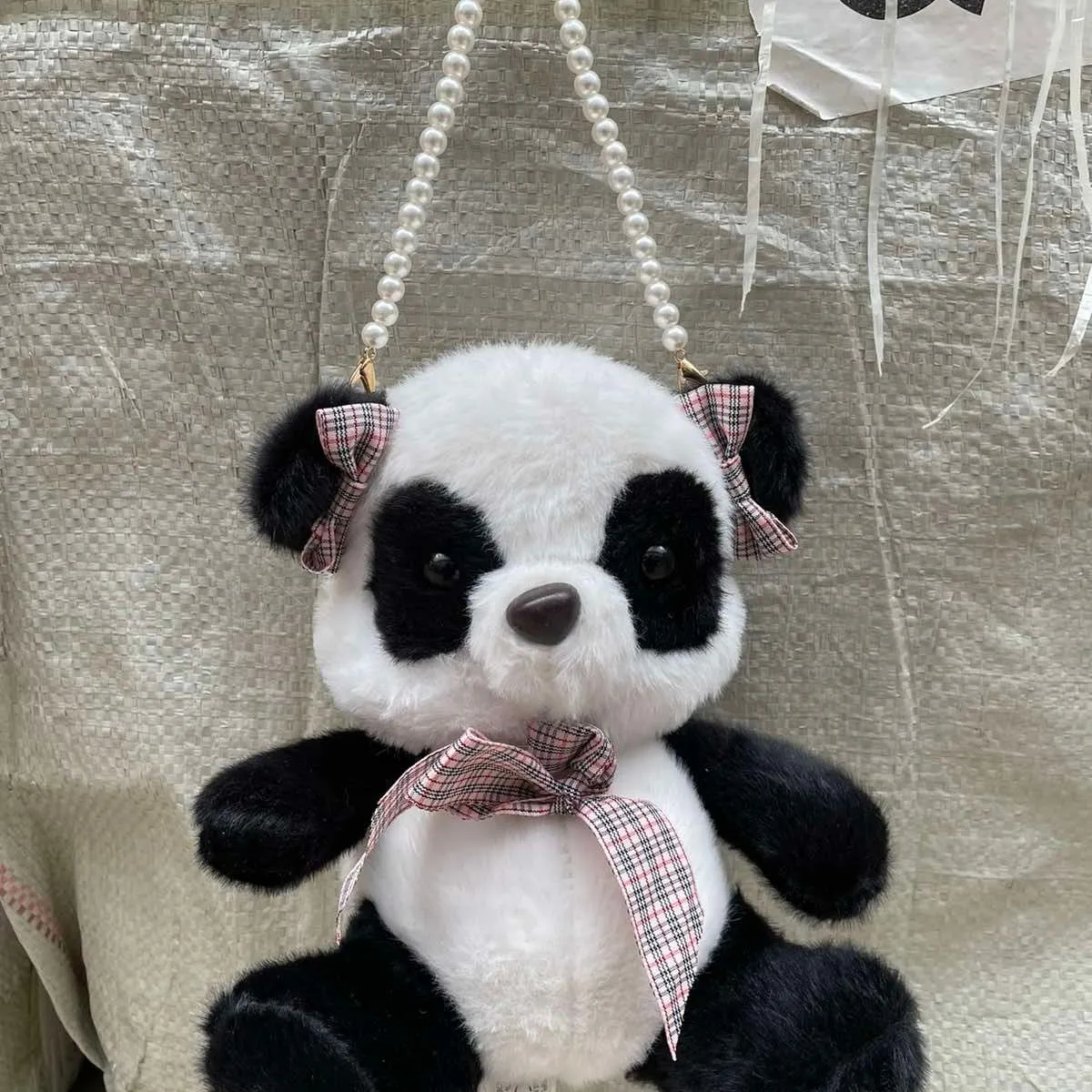 Torebka pluszowa panda dla dzieci z perłowym paskiem