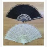 Wachlarz koronkowy 23cm czarny i biały