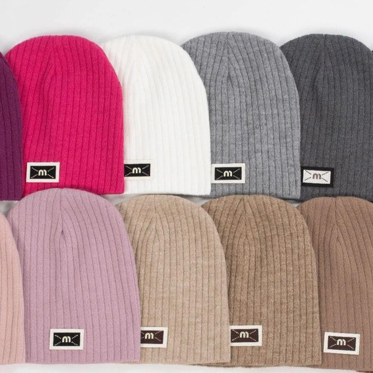Czapka damska prążkowana beanie mix kolorów 12 szt.