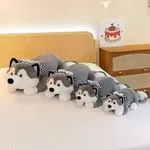 Maskotka Pluszowa Husky Leżąca 50cm z Kokardą
