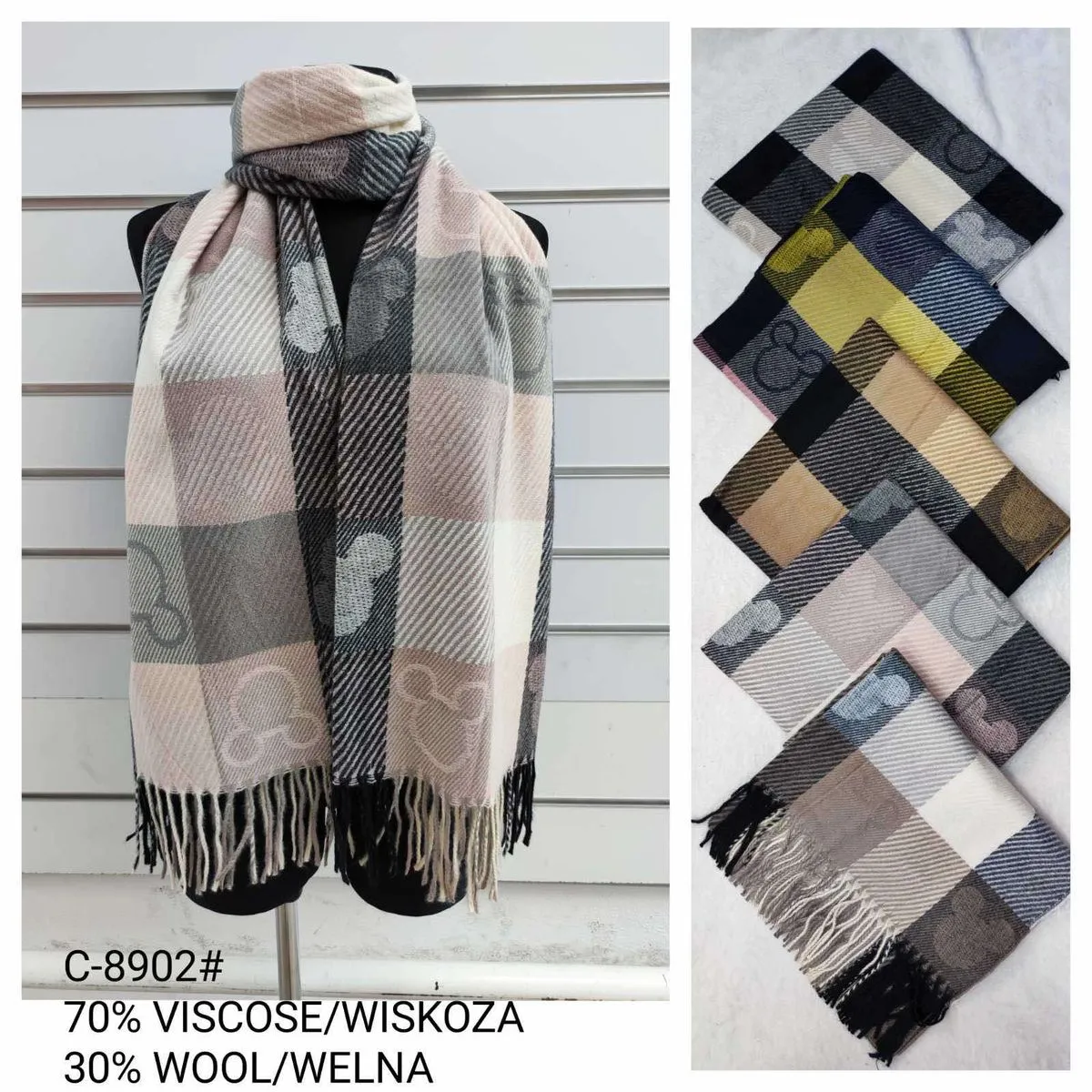 Szaliki damskie z motywem Myszki 70% wiskoza 30% wełna