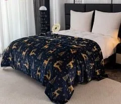 Koce Świąteczne 160x200 cm Granatowe z Reniferami