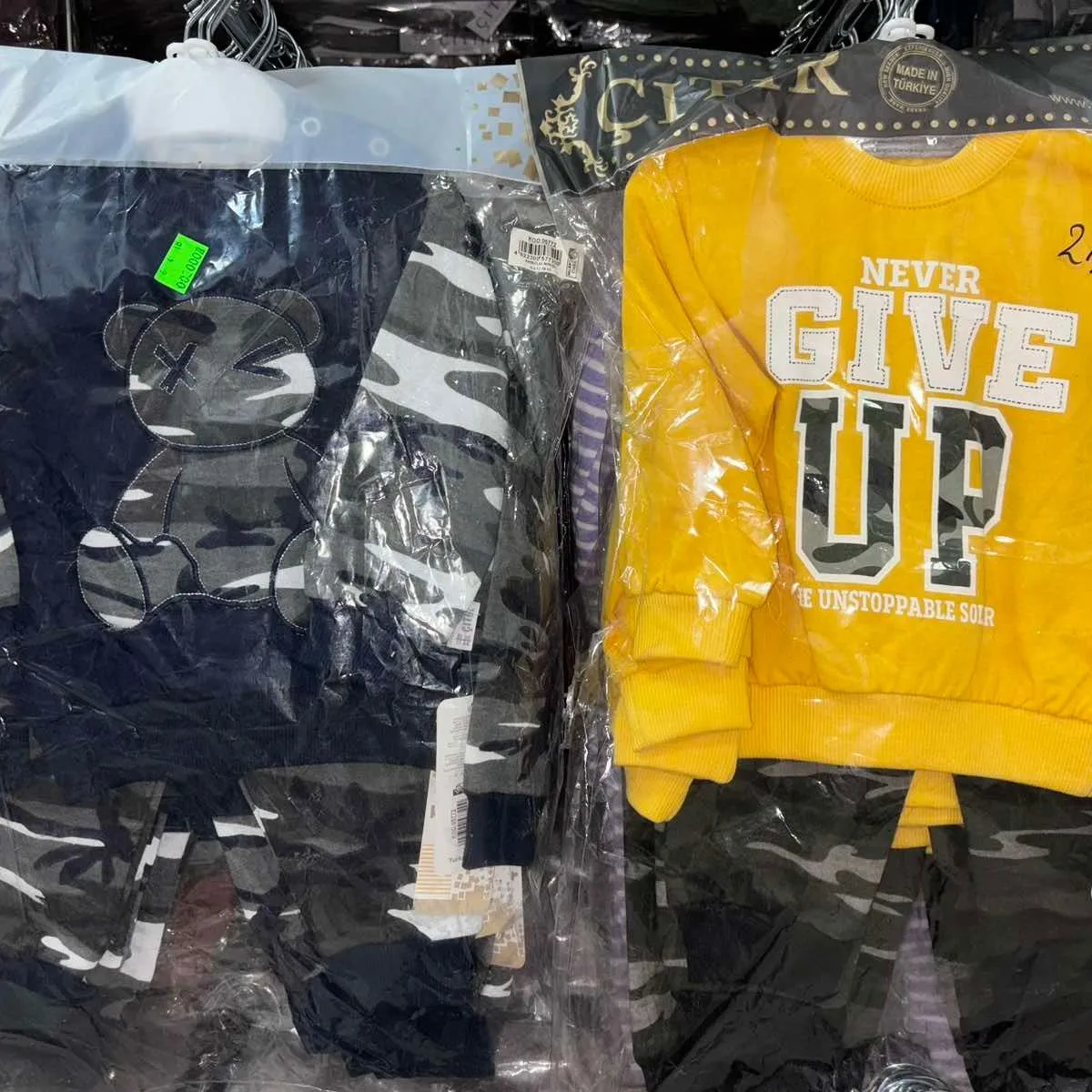 Komplety Dresowe Dziecięce 6-18M Kamuflaż + Żółty