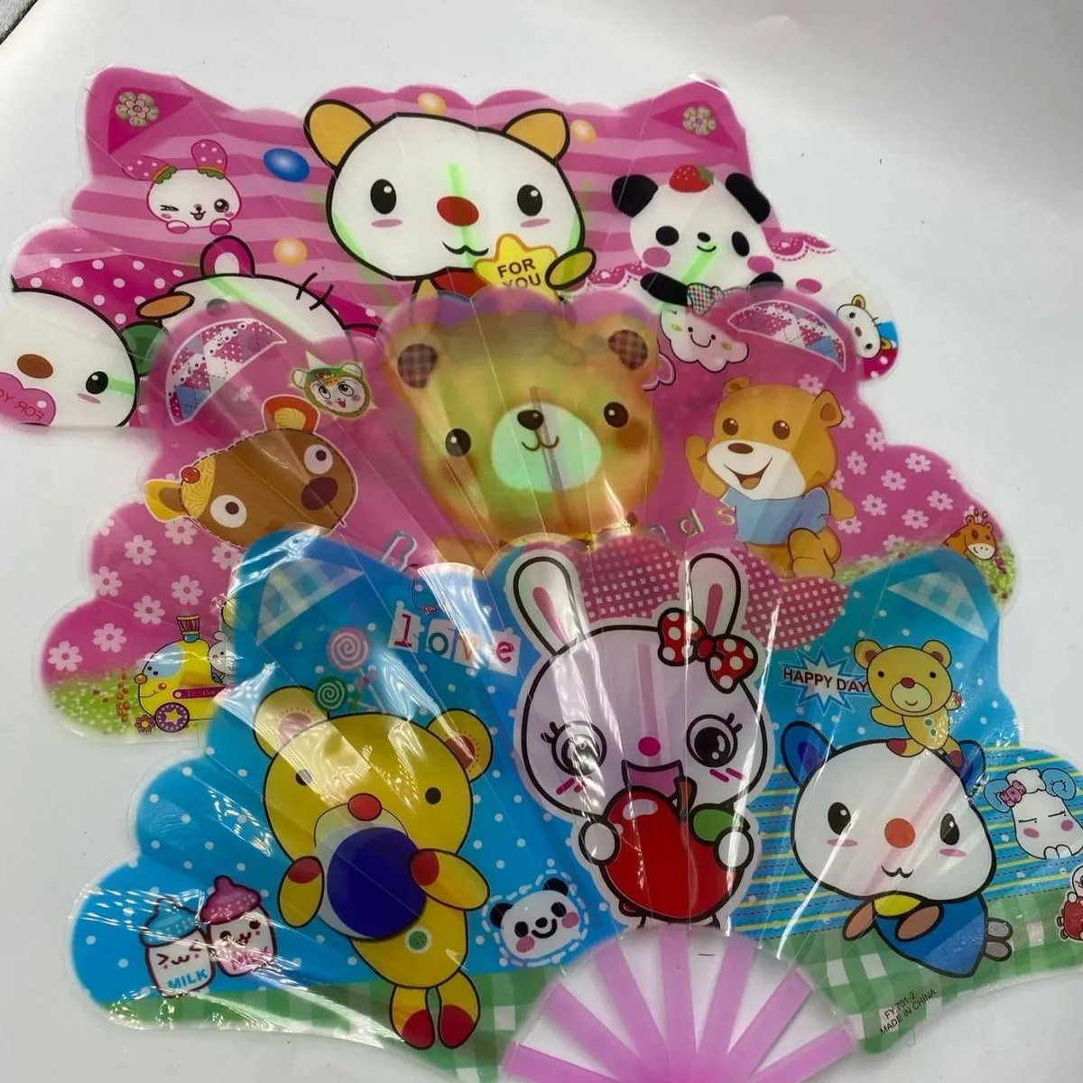 Wachlarz Ręczny Mini Zabawka Zwierzątka PVC