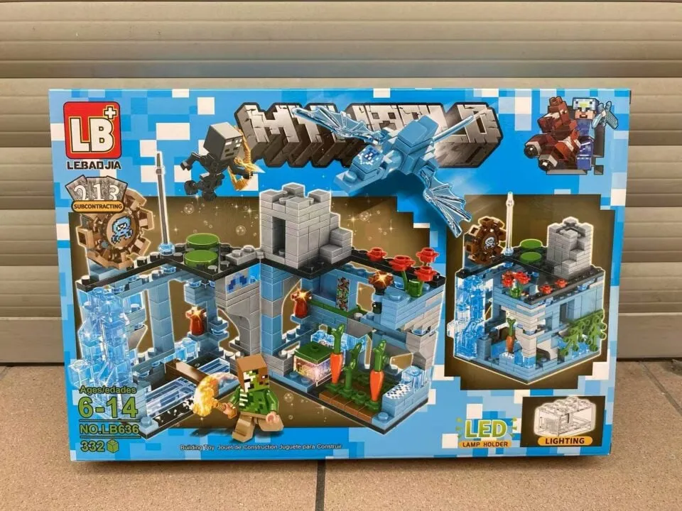 Klocki My World 332PCS LB636 z podświetleniem LED