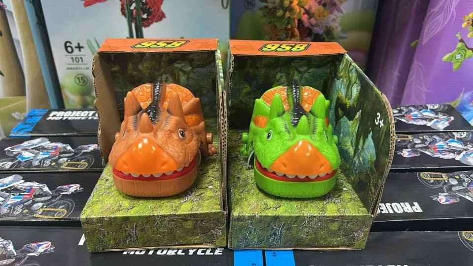 Mini Figurki Dinozaury Krokodyle Triceratops 6 szt.