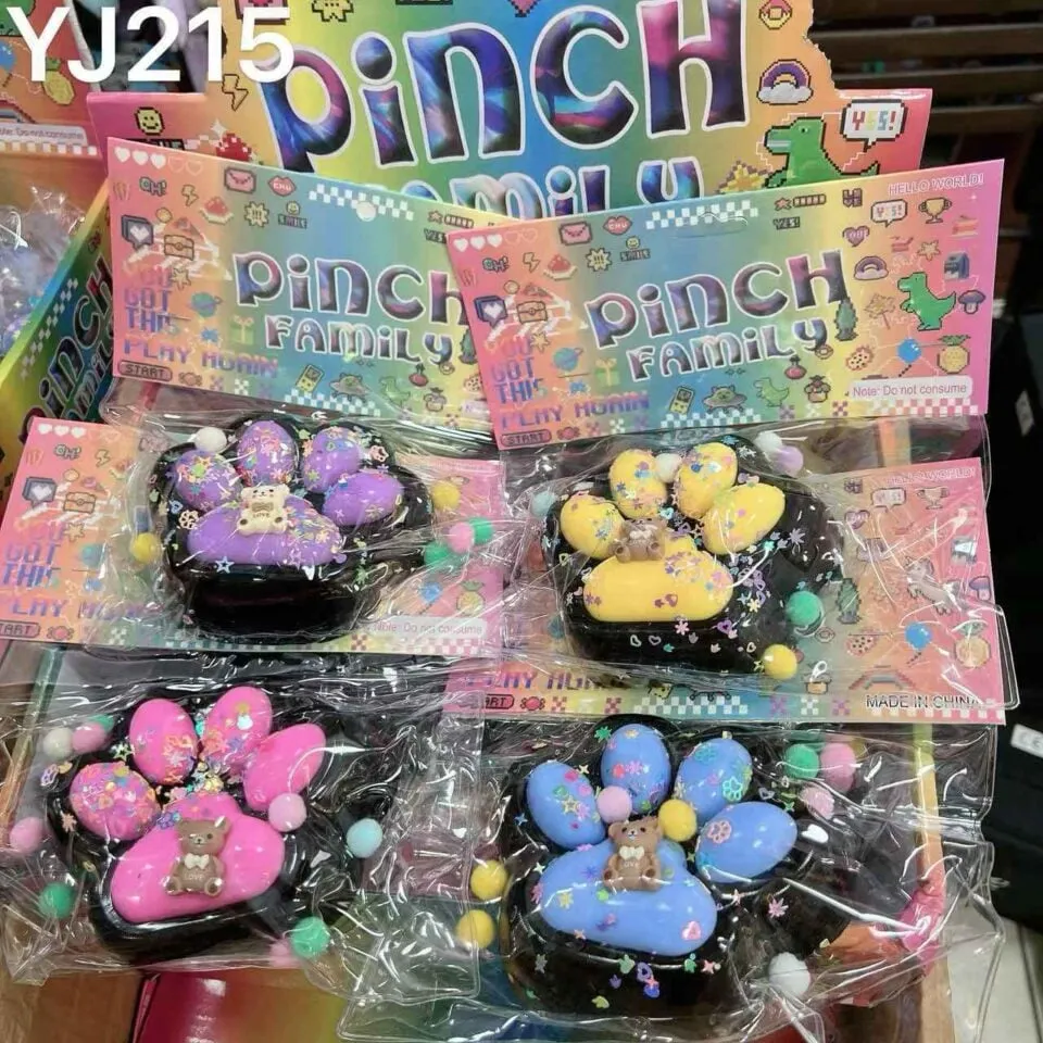 Zabawka Pinch Family Duży - Gniotek Łapa z Misiem i Brokatem
