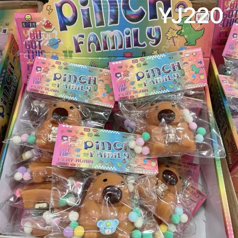 Zabawka Pinch Family Kapibara Gniotek Antystresowy 16 szt.