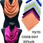 Apaszka damska 70x70 cm, 30% jedwab 70% wiskoza, wzór tłoczony, mix