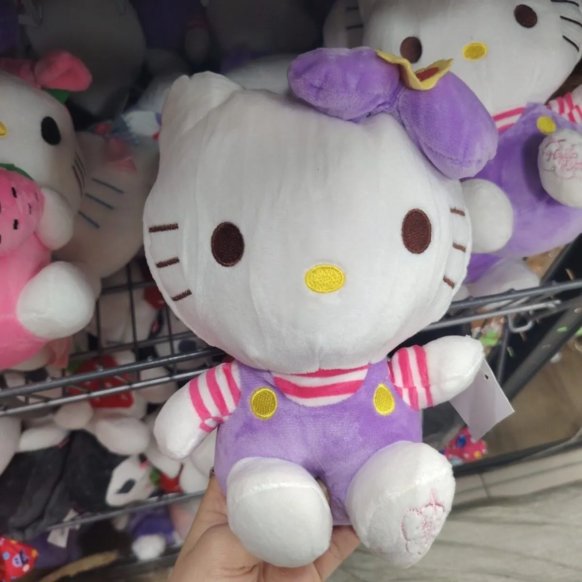 Maskotka Pluszowa Hello Kitty 20cm Fioletowa
