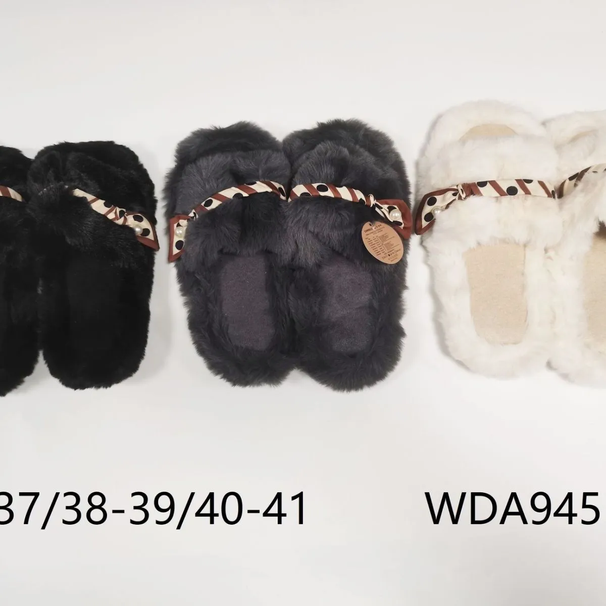 Kapcie damskie futrzane 37/38-39/40-41