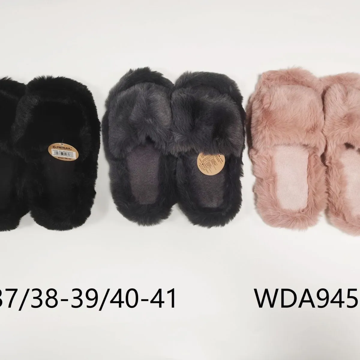 Kapcie damskie futrzane 37/38-39/40-41