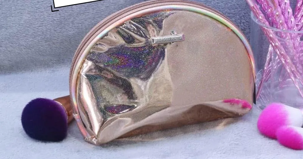 Kosmetyczka błyszcząca rose gold