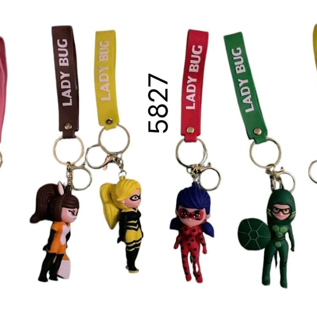 Breloki Miraculous Ladybug i Cat Noir 6 szt