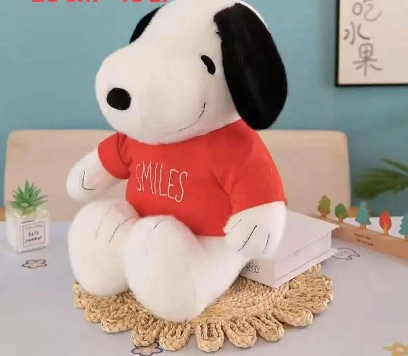 Maskotka pluszowa Snoopy 25cm z koszulką Smiles