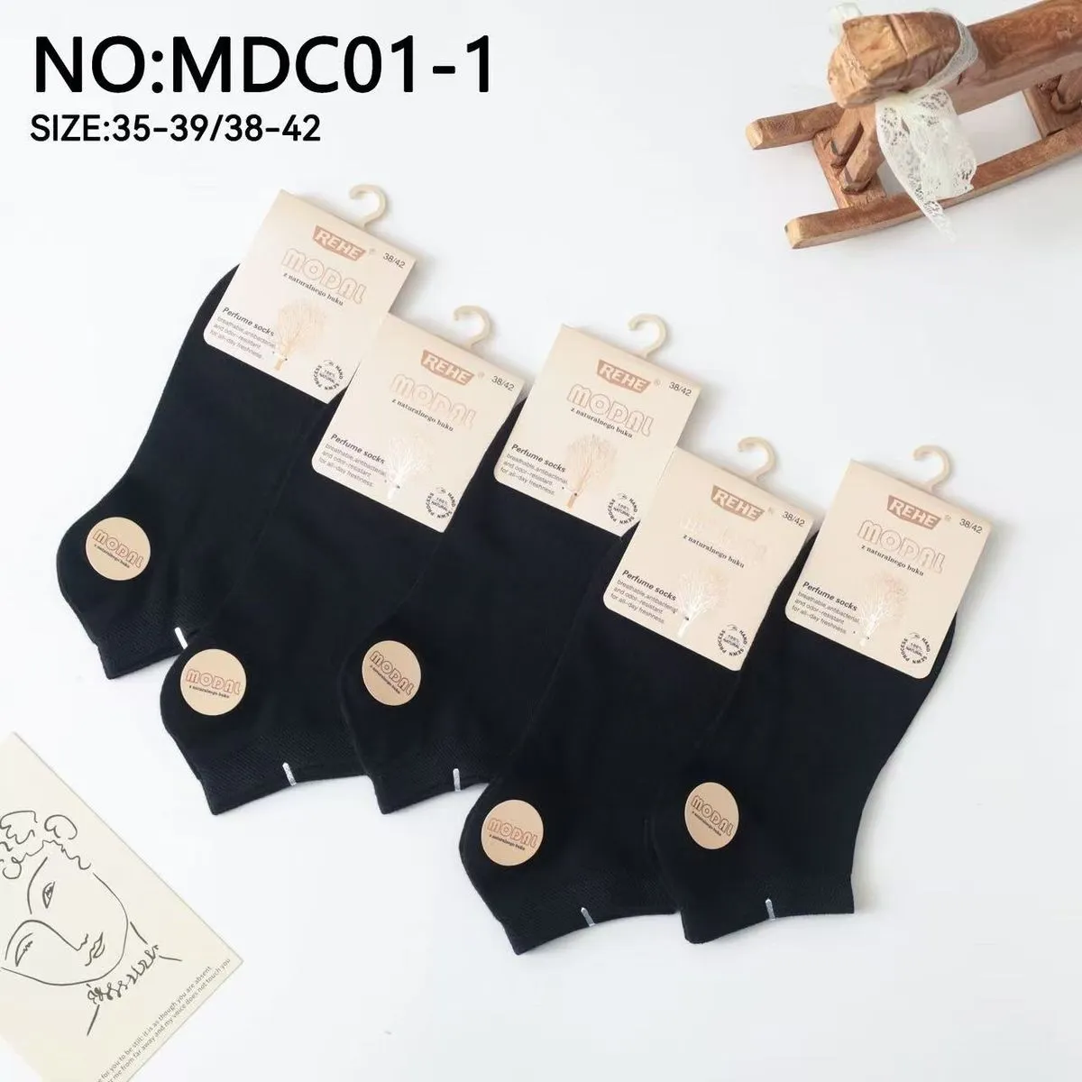Skarpetki damskie stopki MD czarne rozmiar 35-42