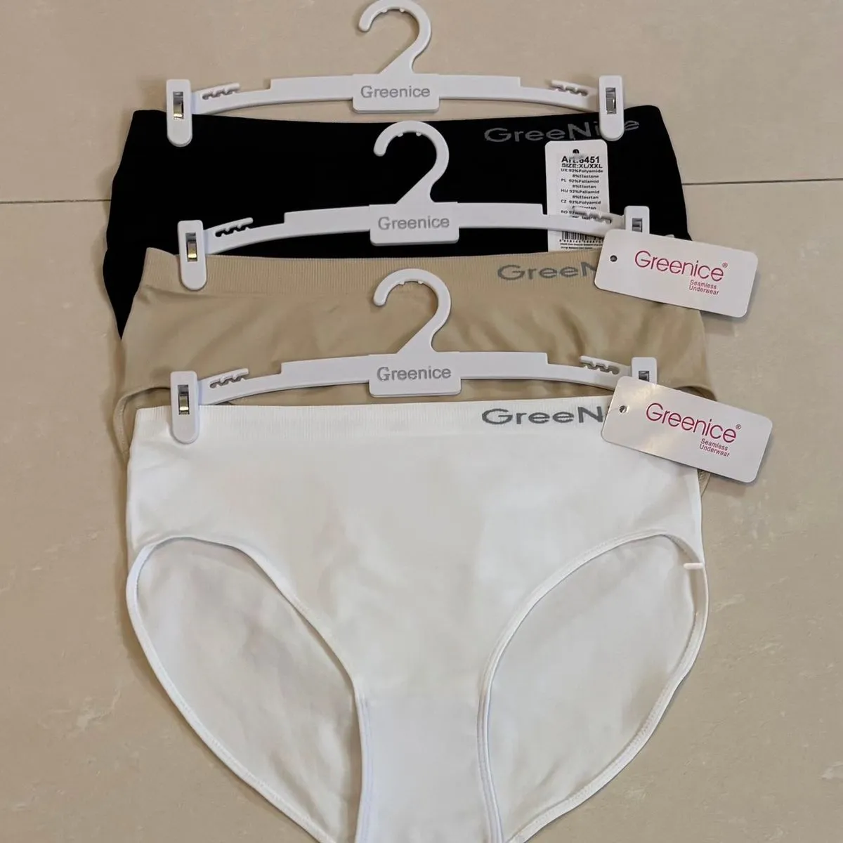 Majtki damskie Greenice ML L XL XXL 3 szt. czarny beż biały