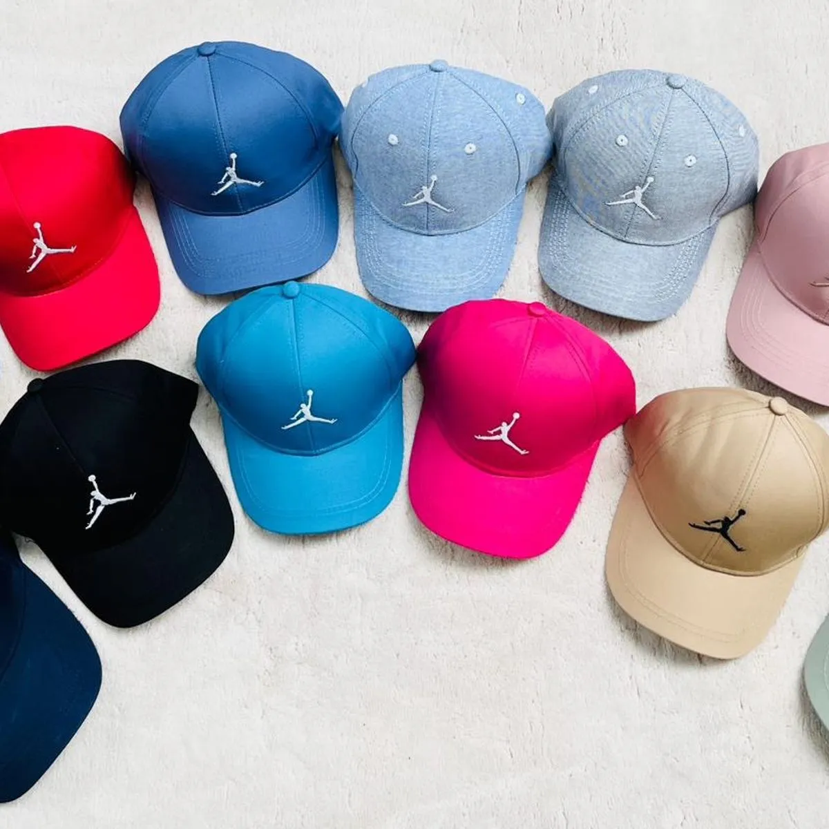Czapki bejsbolówki dla dzieci Jordan style, 12 szt