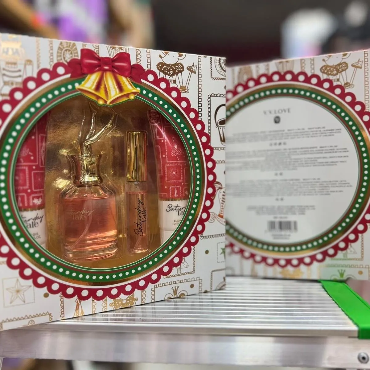 Zestaw Prezentowy Perfumy z Błyszczykiem