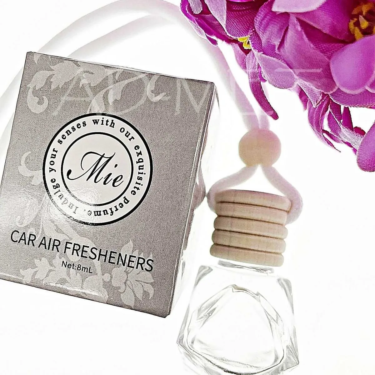 Zapach do auta Car Air Fresheners w butelce z drewnianymi patyczkami