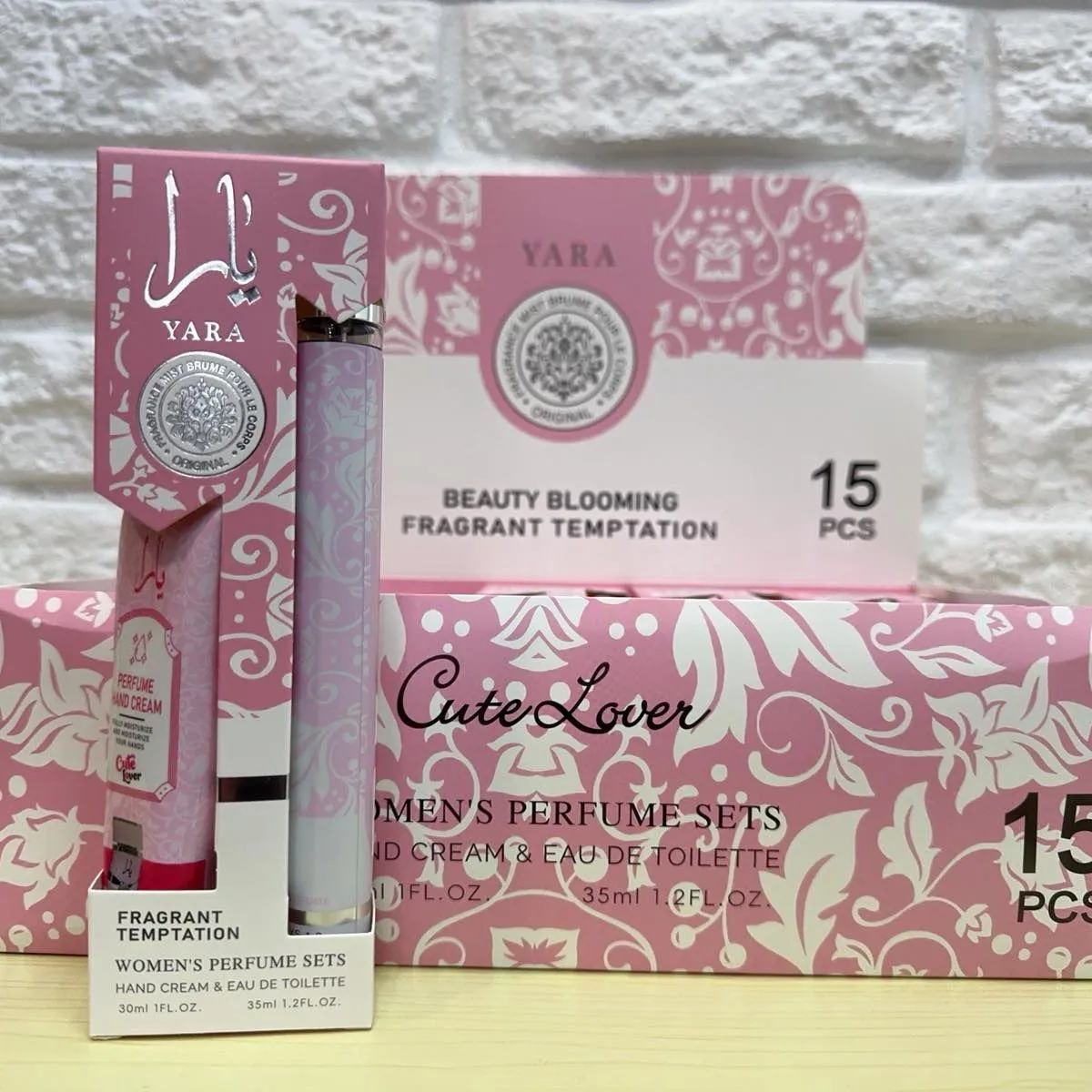 Zestaw perfum Yara Beauty Blooming + krem do rąk 15 szt