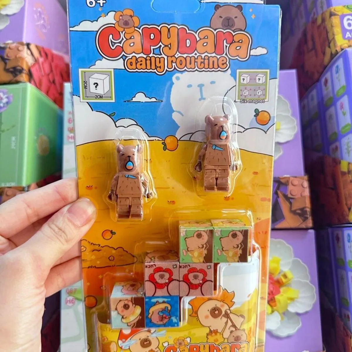 Zabawka Capybara Daily Routine - Zestaw Figurki i Kostki 2cm