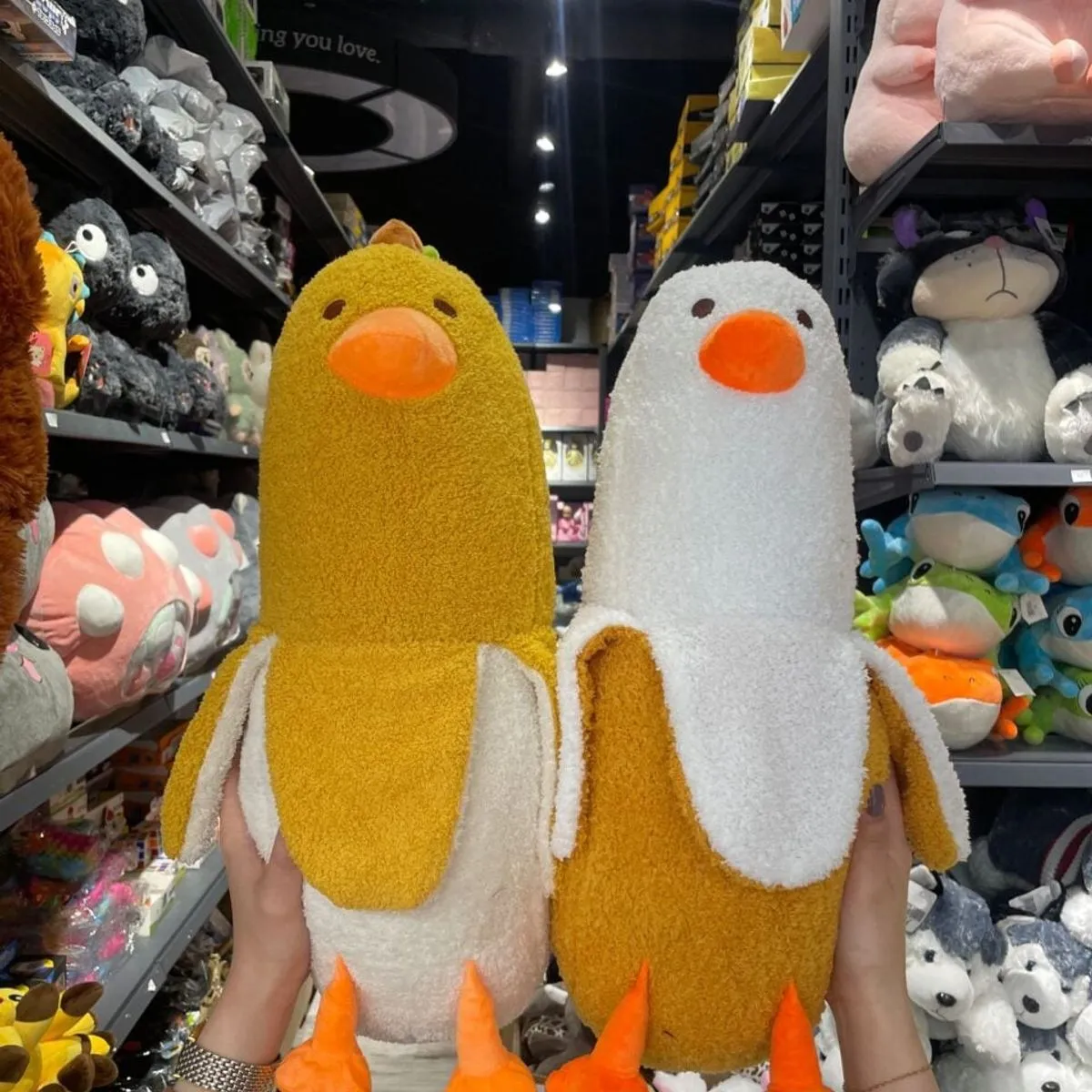 Maskotka Pluszowa 50cm Kaczka w Bananie Mix Kolorów