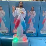 Figurka Jezus z Sercem podświetlenie LED