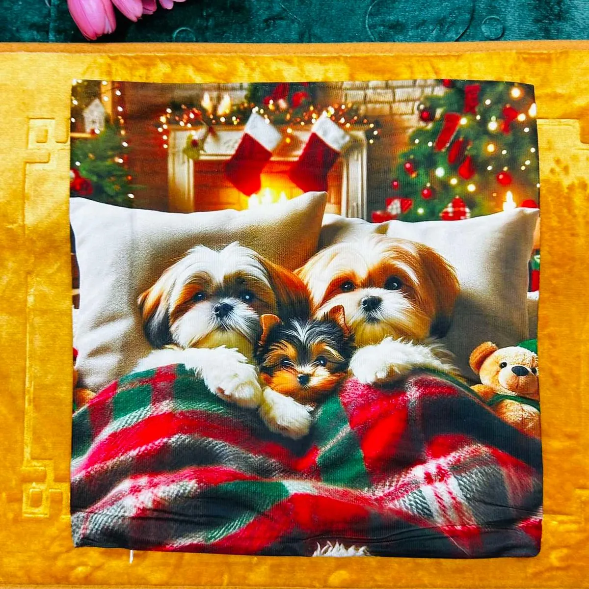 Poszewka na poduszkę Shih Tzu świąteczna 40x40 cm