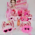 Lip Gloss Colors Magic z breloczkami pomponikami 12 szt