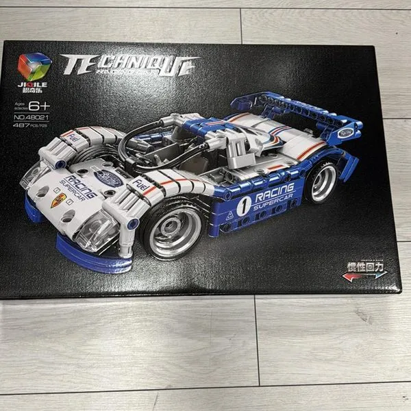 Klocki TECHLIFE Samochód wyścigowy niebiesko-biały 4+