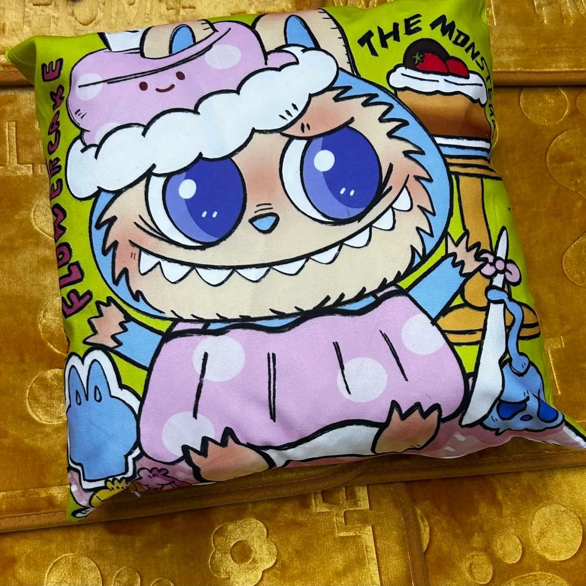 Poszewki dwustronne 40x40cm Monster Cake