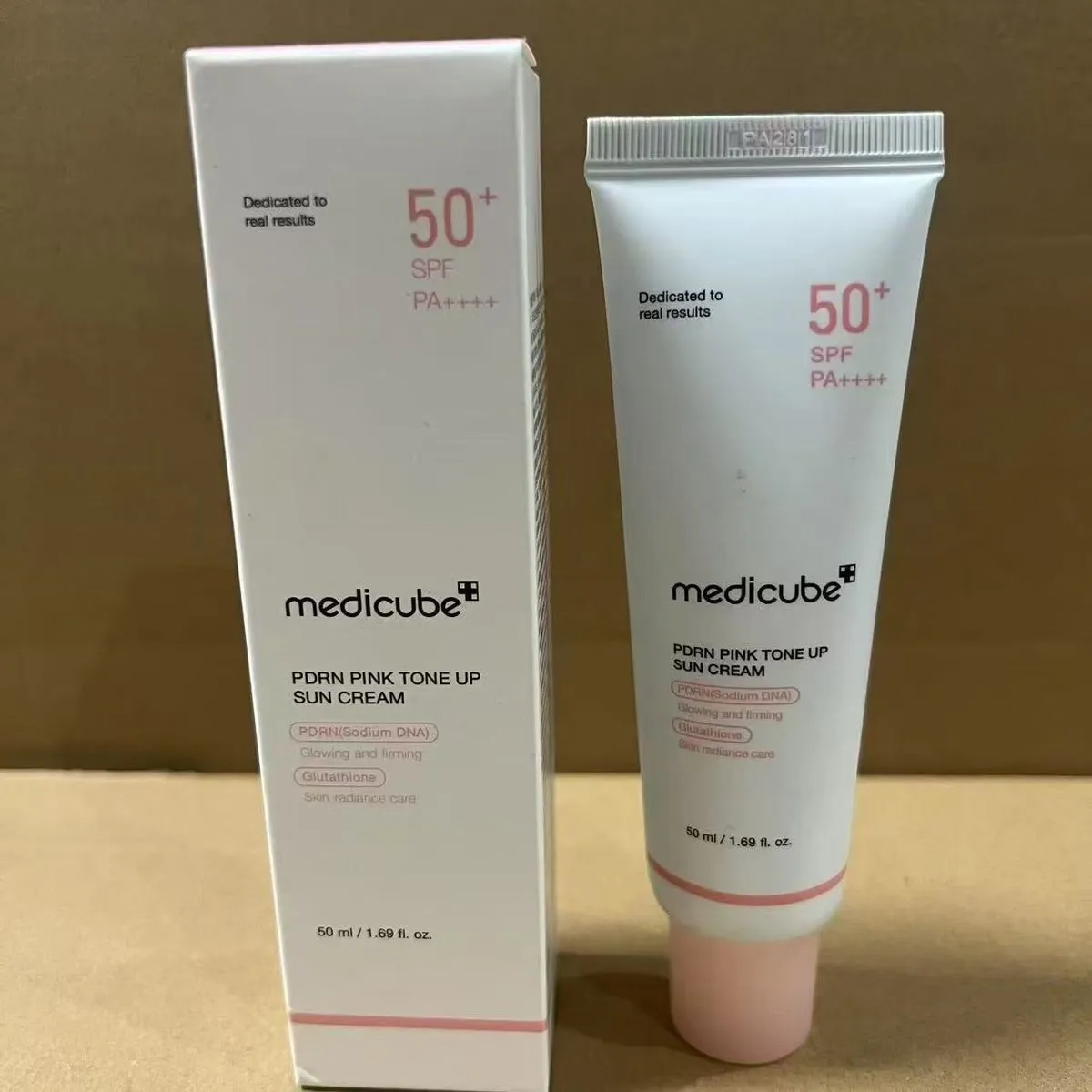 Medicube PDRN Pink Tone Up Sun Cream SPF50+ PA+++ 50ml