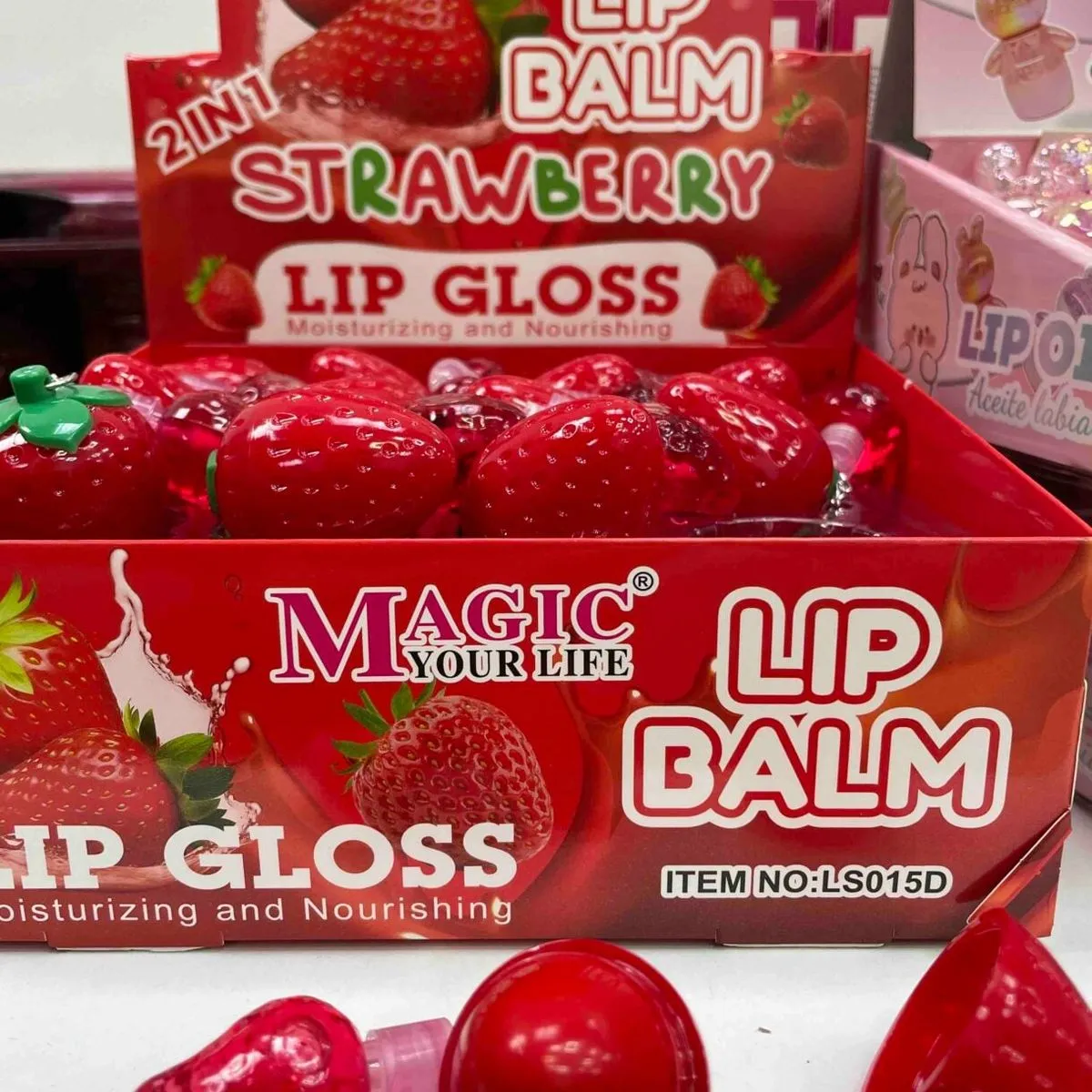 Błyszczyk Lip Balm Strawberry Magic Life 2w1 ITEM NO L5015D