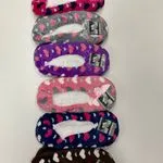 Kapcie damskie futrzane z serduszkami wzorem
