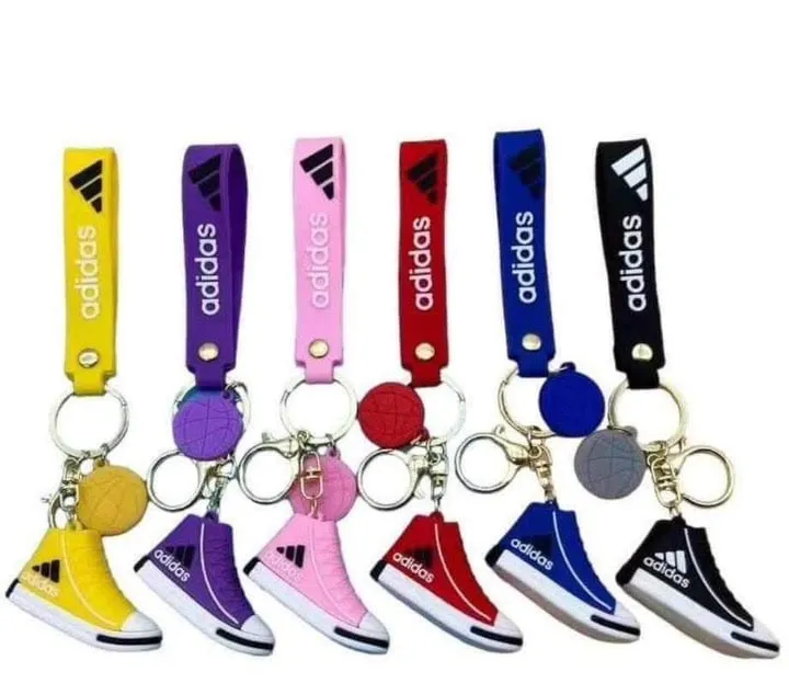 Brelok Zabawkowy But Adidas - Zestaw Kolorowy