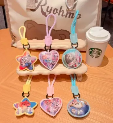 Brelok do Kluczy Zootopia z Postaciami Judy i Nick