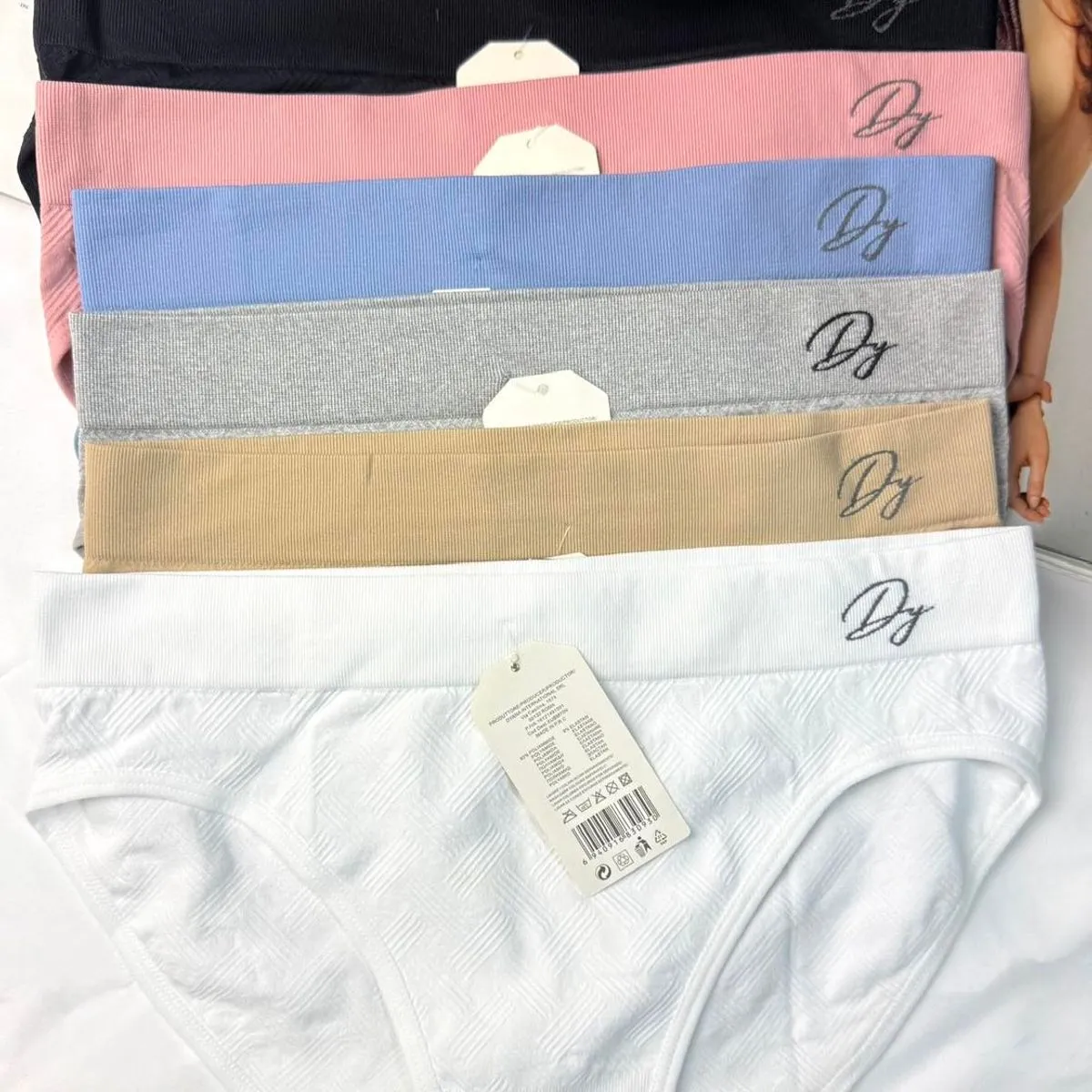 Majtki damskie bezszwowe S-M-L-XL, 5 szt. multikolor