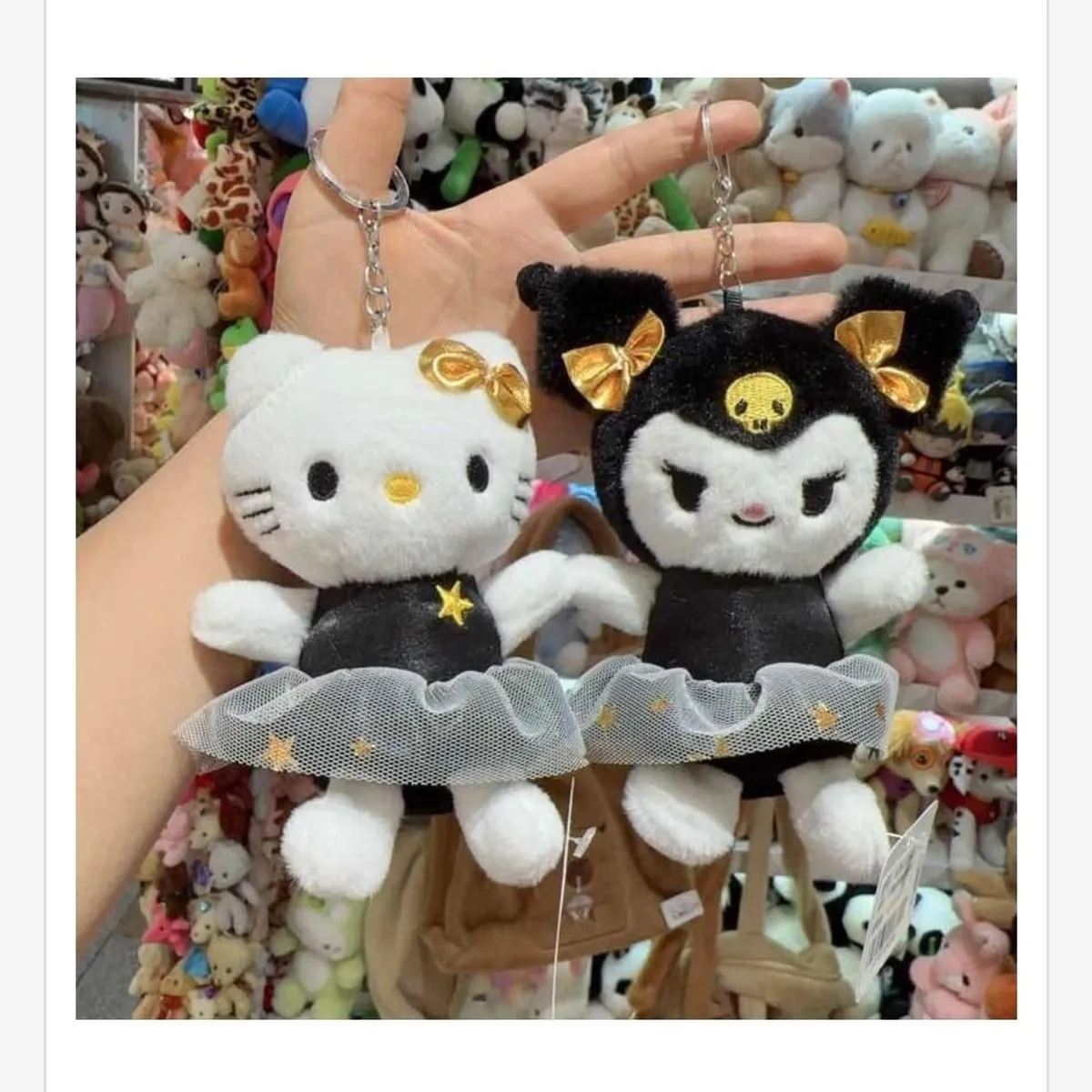 Maskotka Brelok Kuromi i Hello Kitty w Sukienkach, Mix 12 szt.