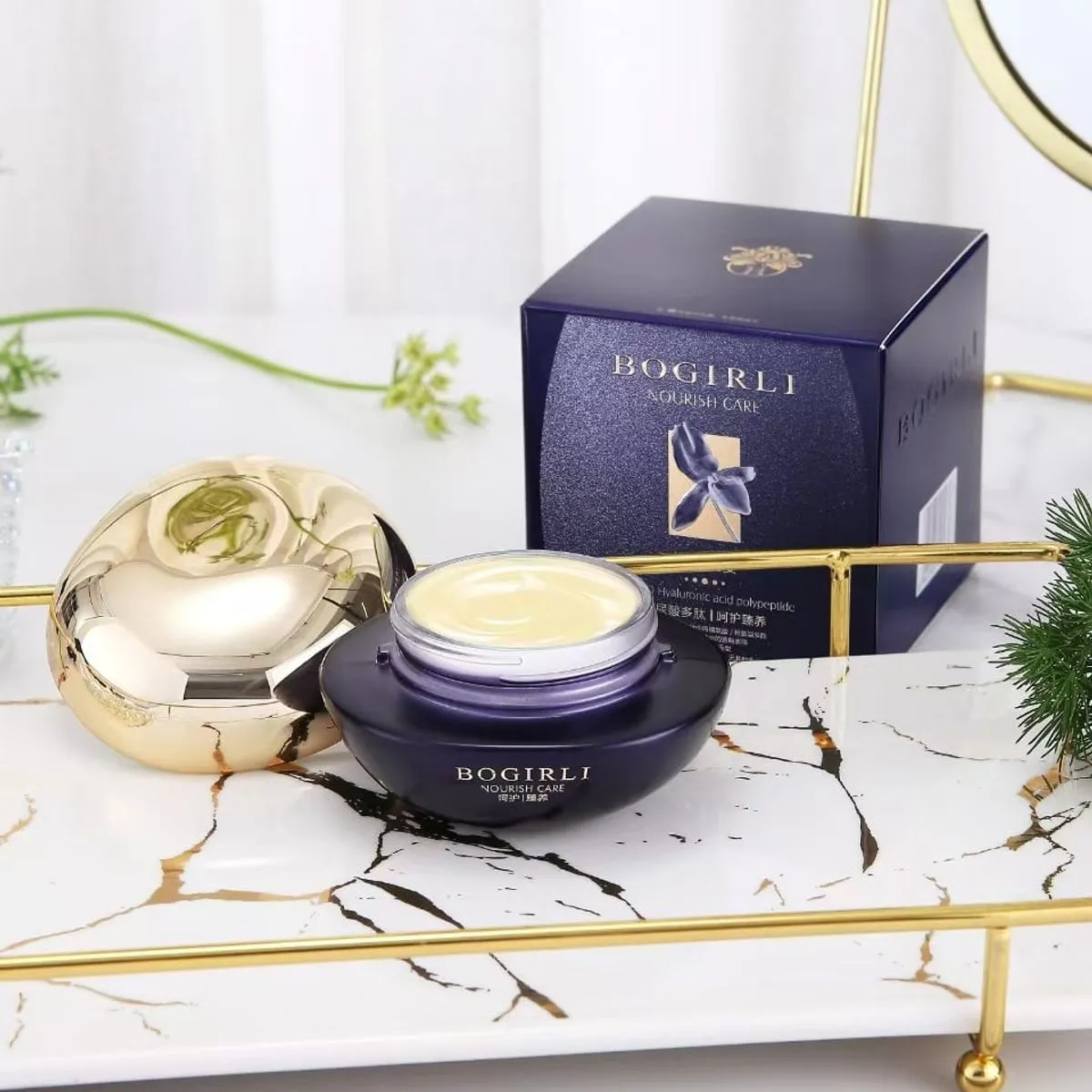 Krem nawilżający do twarzy Bogiri 50ml