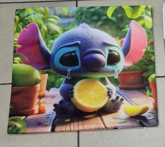 Poszewki 40x40 cm Stitch z cytryną Disney
