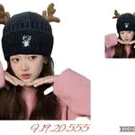 Czapka damska beanie z uszami renifera czarna