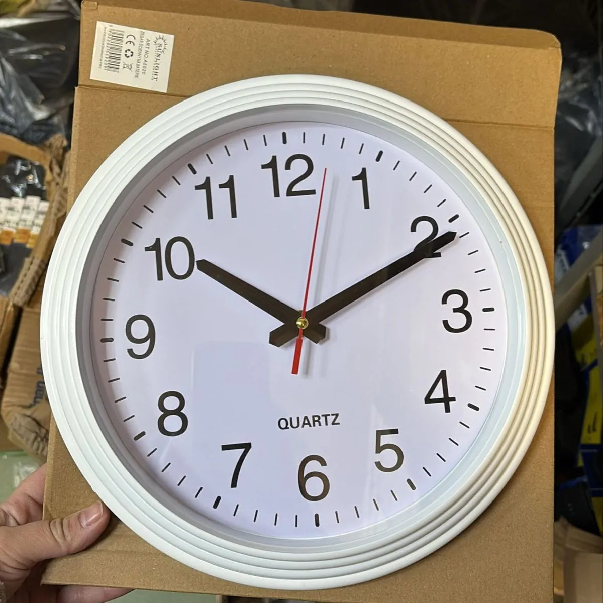 Zegary ścienne kwarcowe białe QUARTZ
