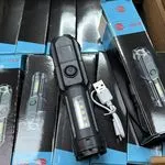 Latarka LED na USB z zoomem 10W