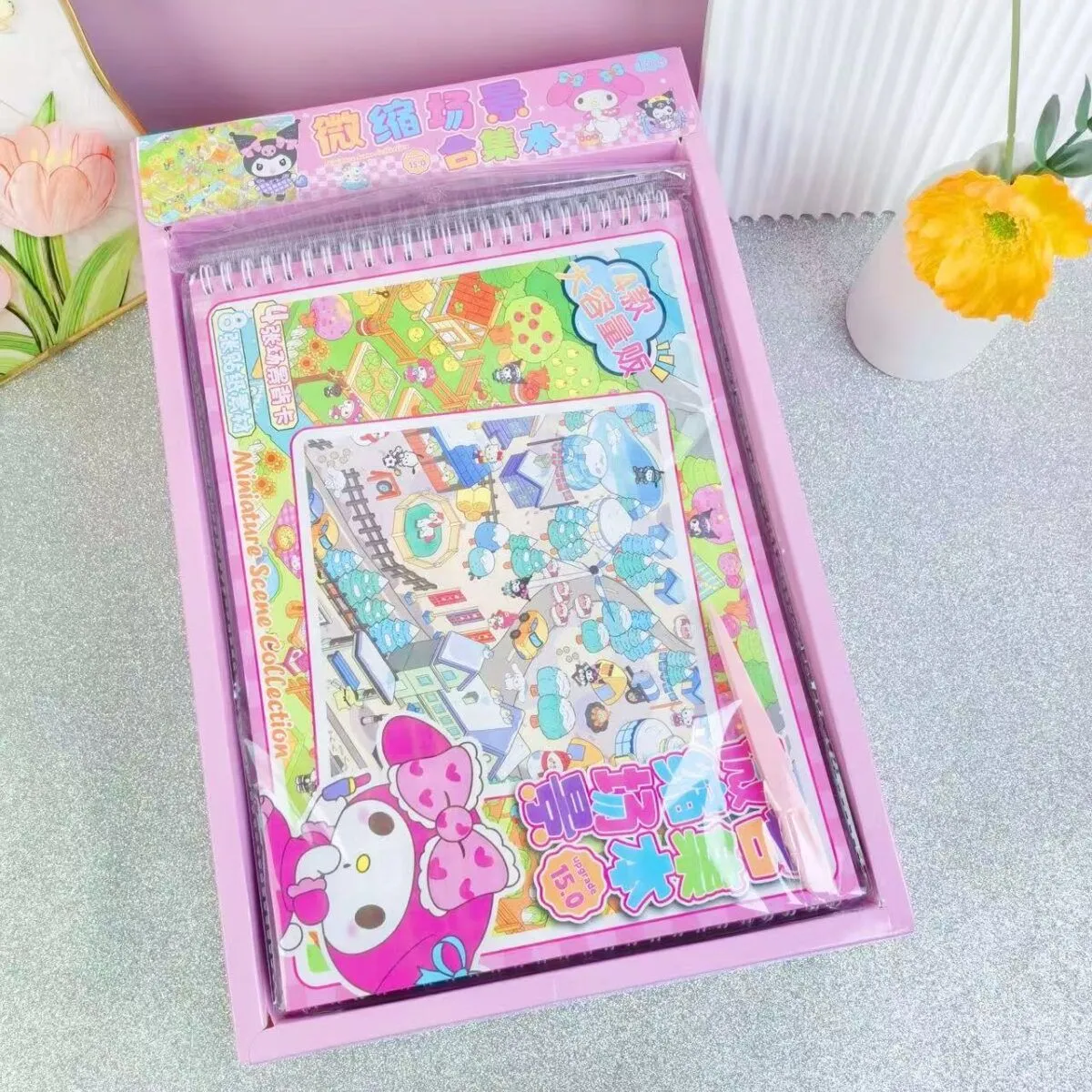 Zestaw naklejek Hello Kitty w bloku notesowym